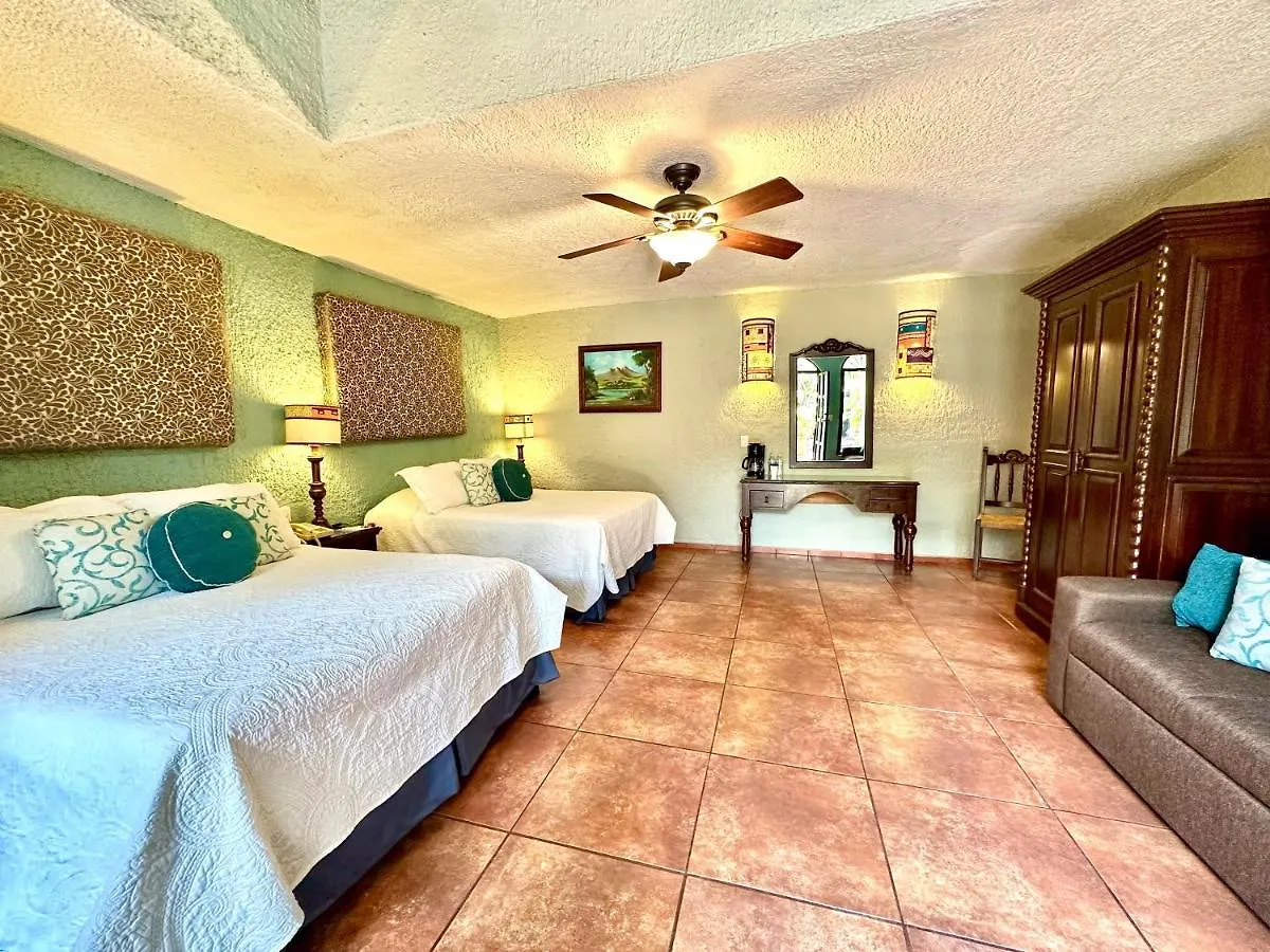 La Villa Del Ensueno Boutique Hotel Tlaquepaque