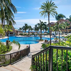 **** Resort Catalonia Yucatan Mexico
