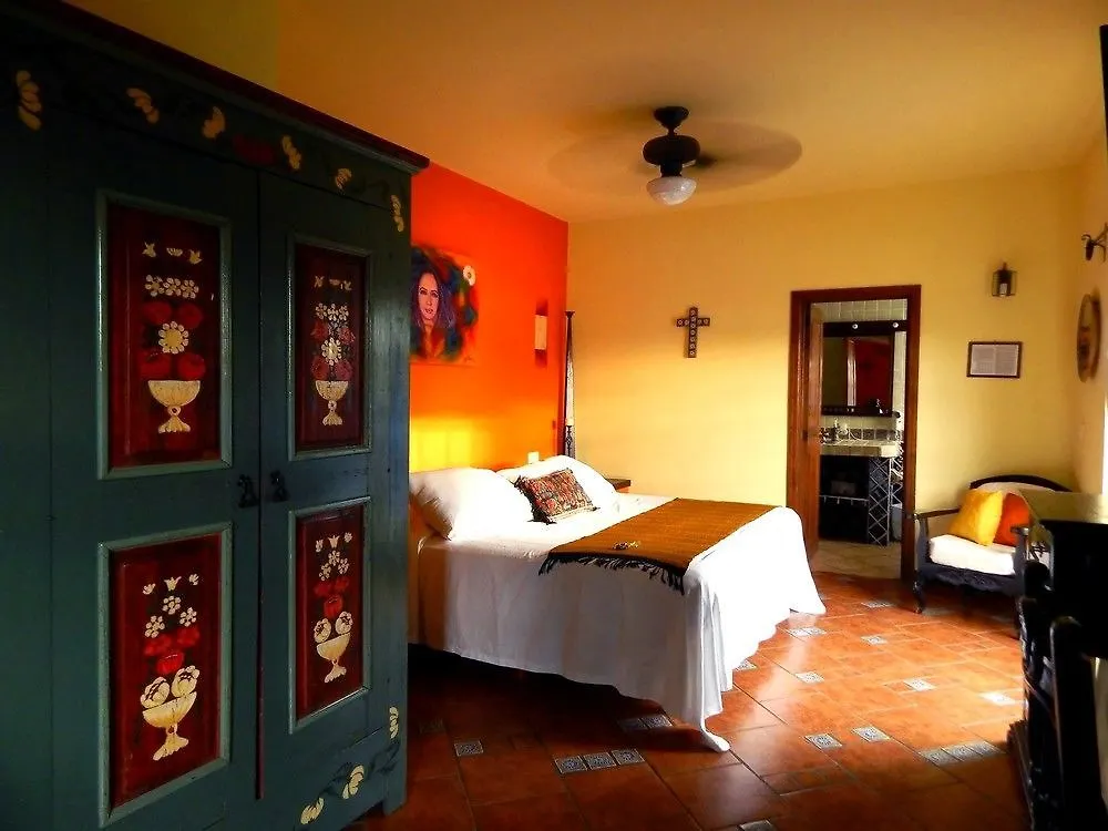 La Villa Del Ensueno Boutique Hotel Tlaquepaque